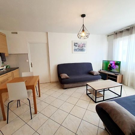 Апартаменты Apart 5 Personnes, 1Min Gare D'Annemasse, Geneve 5Km Экстерьер фото